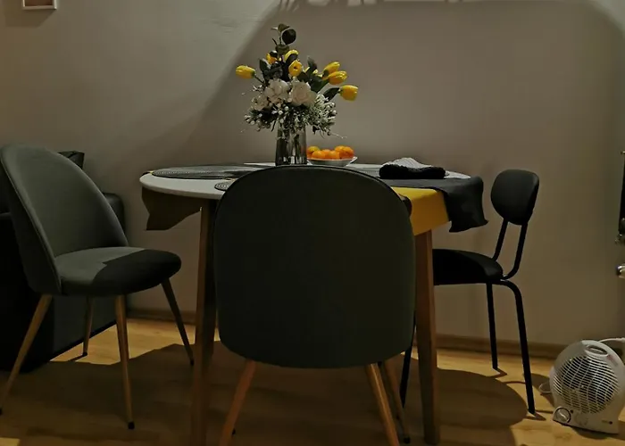 Goscinne Kamil 3 Apartamento